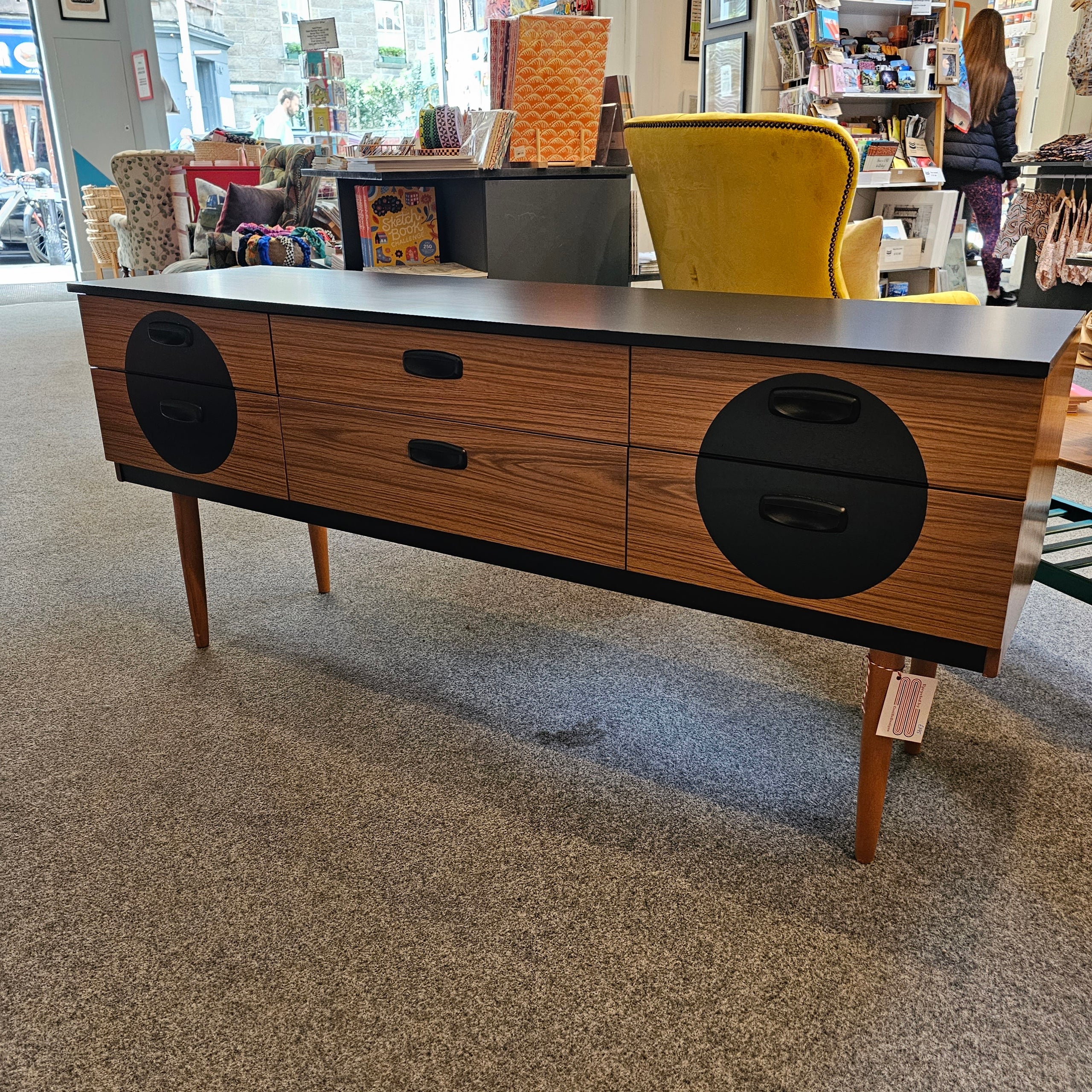 Schreiber Sideboard An Independent Zebra
